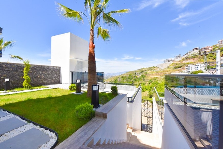 Элитные виллы 4+1 с завораживающим видом на море