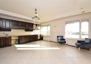 Пентхаус в районе пляжа Клеопатра