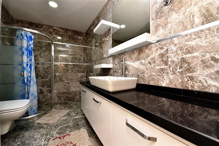 Пентхаус планировки 3+1 в Махмутларе