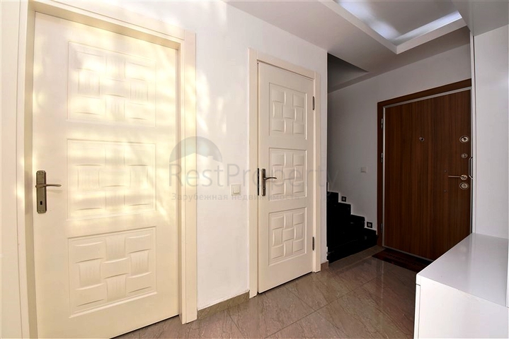 Пентхаус планировки 3+1 в Махмутларе