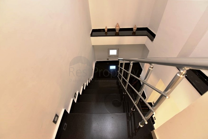 Пентхаус планировки 3+1 в Махмутларе