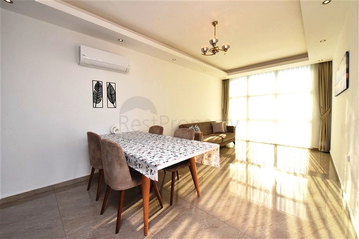 Пентхаус планировки 3+1 в Махмутларе