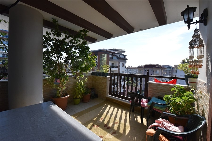 Просторный пентхаус 5+1 с собственной сауной