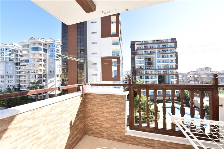 Просторный пентхаус 5+1 с собственной сауной