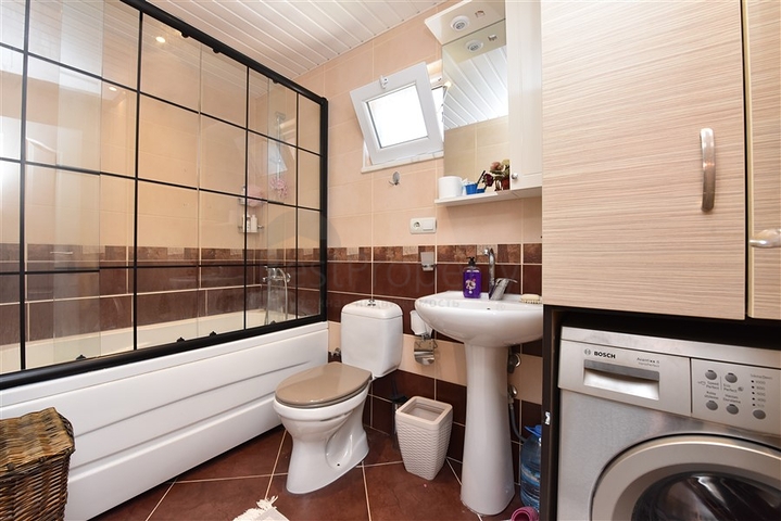 Просторный пентхаус 5+1 с собственной сауной