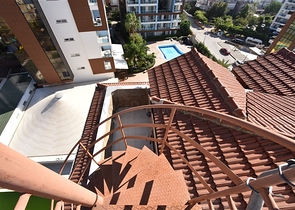 Просторный пентхаус 5+1 с собственной сауной