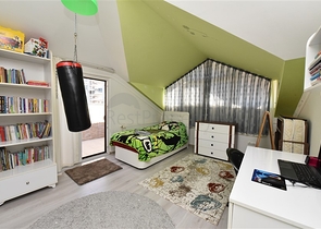 Просторный пентхаус 5+1 с собственной сауной