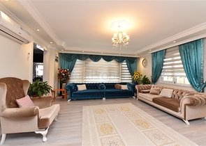 Просторный пентхаус 5+1 с собственной сауной