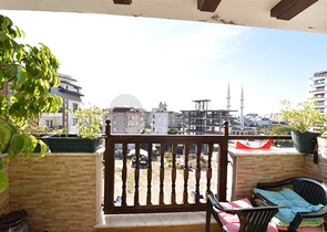 Просторный пентхаус 5+1 с собственной сауной