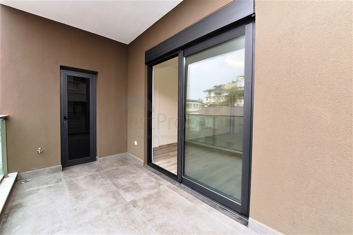 Квартира 3+1 в центре Алании в 150 м от моря в новом современном комплексе 