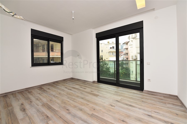 Квартира 3+1 в центре Алании в 150 м от моря в новом современном комплексе 