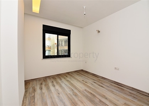 Квартира 3+1 в центре Алании в 150 м от моря в новом современном комплексе 