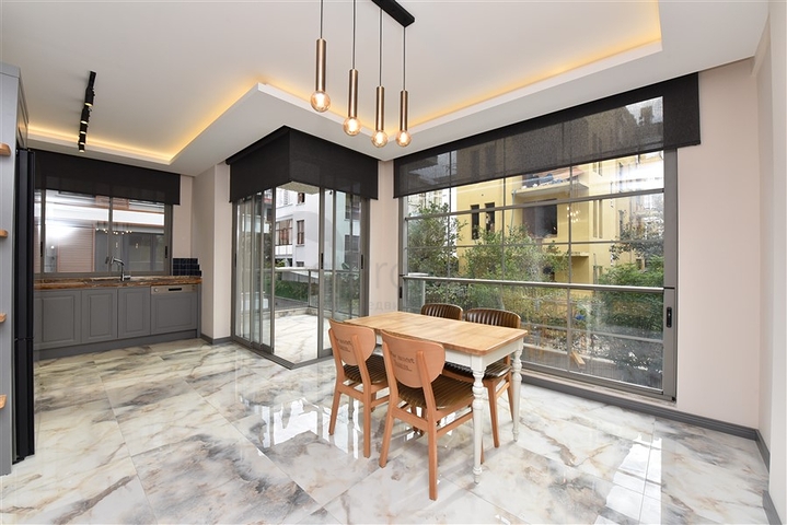 Новая трехкомнатная квартира в районе пляжа Клеопатры 