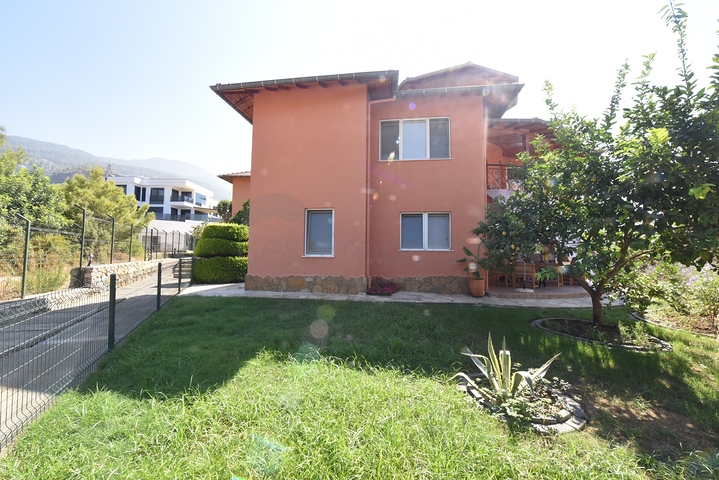 Просторная вилла в районе Оба