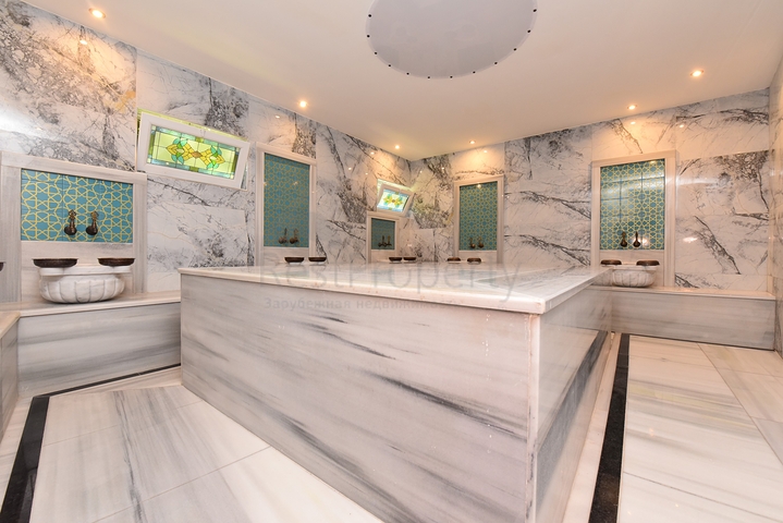 Просторная вилла в районе Оба