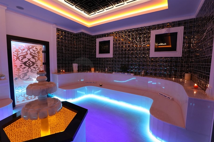 Шикарная трехкомнатная квартира в центре Махмутлара