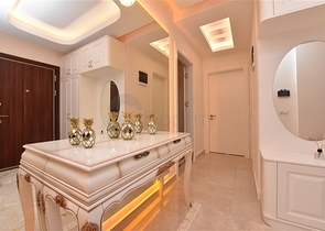 Шикарная трехкомнатная квартира в центре Махмутлара