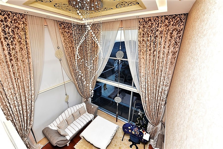 Вилла 5+2 с шикарным видом в центре Алании