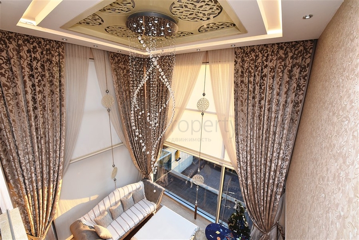 Вилла 5+2 с шикарным видом в центре Алании