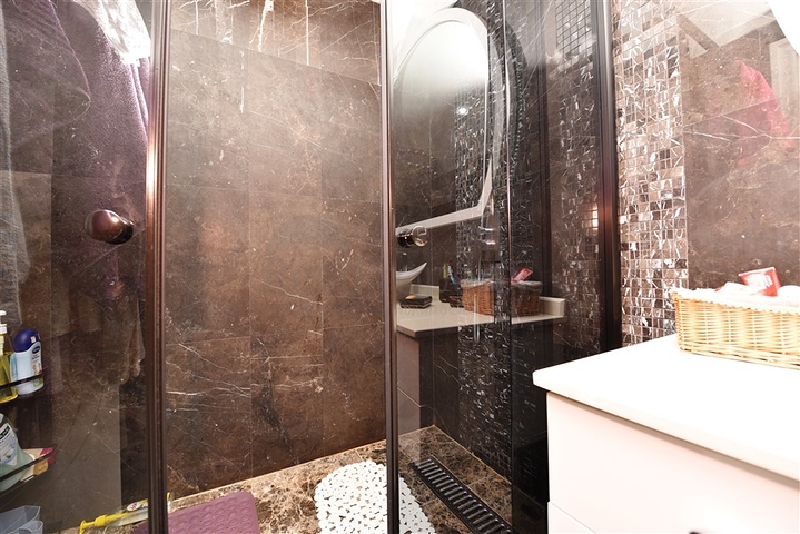 Вилла 5+2 с шикарным видом в центре Алании