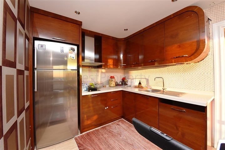 Вилла 5+2 с шикарным видом в центре Алании