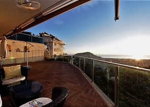 Вилла 5+2 с шикарным видом в центре Алании