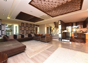 Вилла 5+2 с шикарным видом в центре Алании