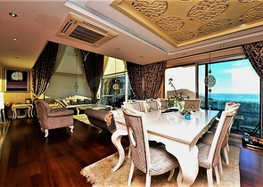 Вилла 5+2 с шикарным видом в центре Алании