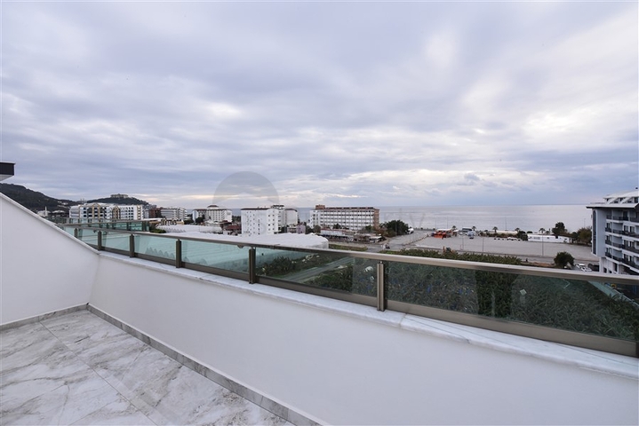 Продается пентхаус 4+1 в районе Каргыджак