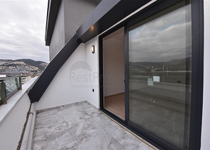 Продается пентхаус 4+1 в районе Каргыджак