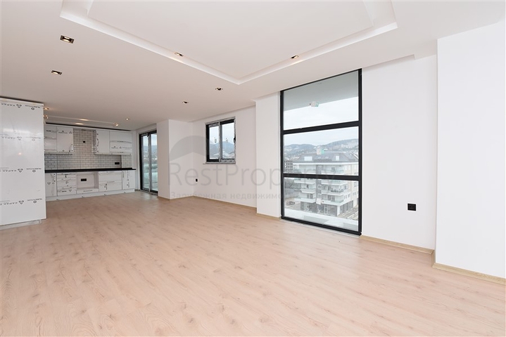 Просторный пентхаус 4+1 в новом комплексе