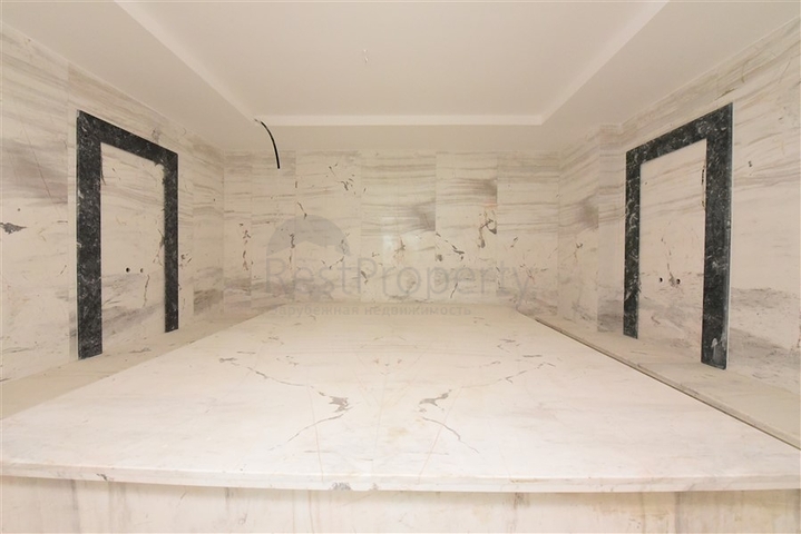 Просторный пентхаус 4+1 в новом комплексе