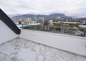 Просторный пентхаус 4+1 в новом комплексе