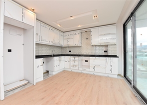 Просторный пентхаус 4+1 в новом комплексе