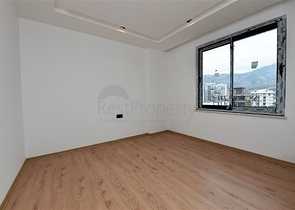 Просторный пентхаус 4+1 в новом комплексе