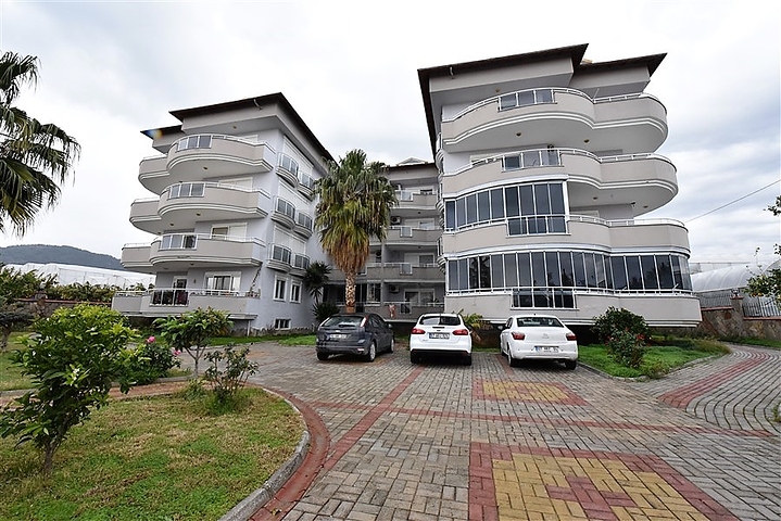 Просторный пентхаус с видом на Средиземное море 