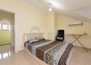 Просторный пентхаус с видом на Средиземное море 