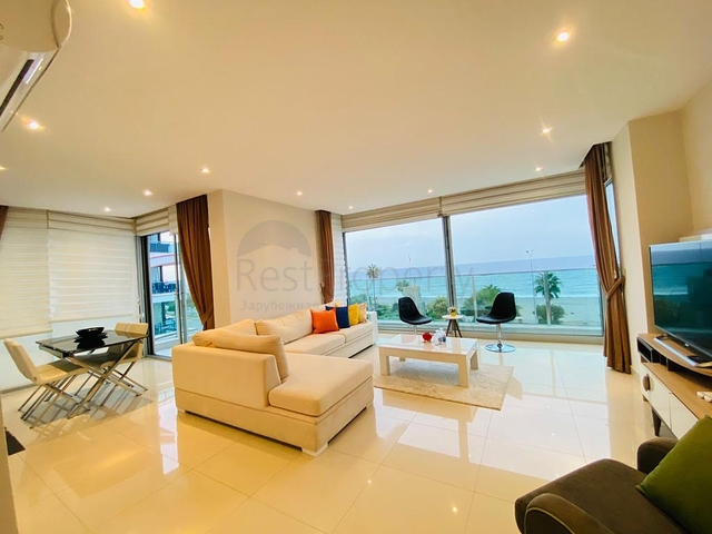 Апартаменты 2+1 с видом на море в Кестель