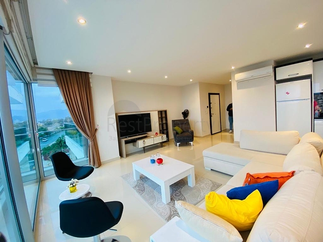 Апартаменты 2+1 с видом на море в Кестель