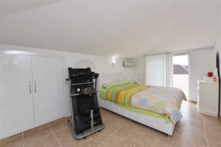 Уютный меблированный пентхаус 3+1