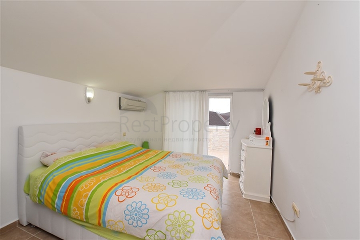 Уютный меблированный пентхаус 3+1