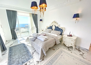 Королевский пентхаус 4+1 в элитном комплексе в районе Махмутлар