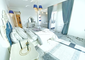 Королевский пентхаус 4+1 в элитном комплексе в районе Махмутлар