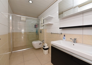 Просторная квартира 1+1 в современном комплексе 