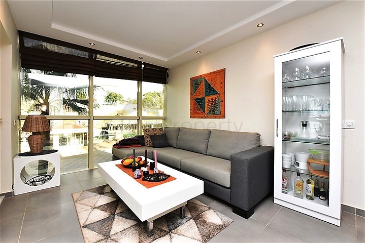 Четырехспальный  пентхаус в районе Каргыджак