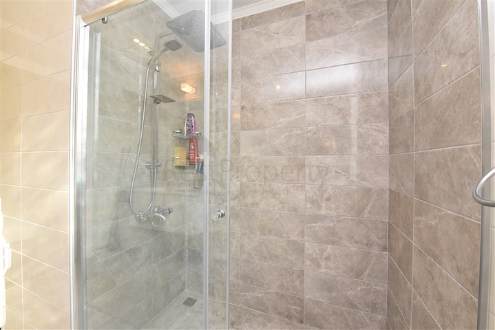 Четырехспальный  пентхаус в районе Каргыджак