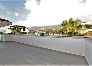 Четырехспальный  пентхаус в районе Каргыджак