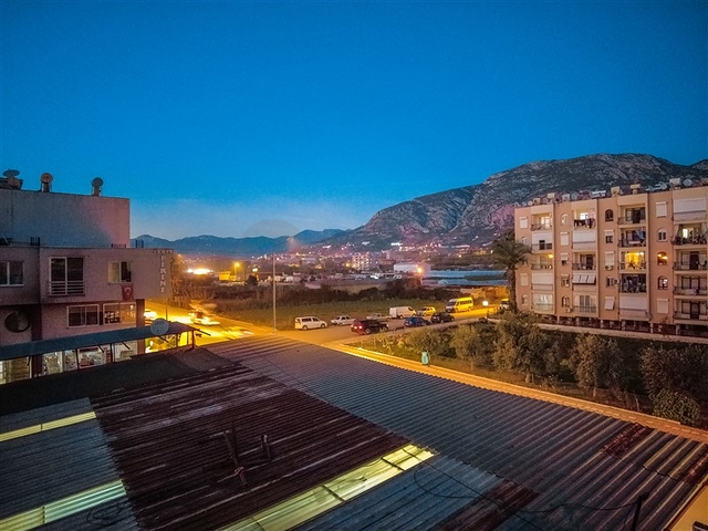 Меблированная квартира 1+1 в центре района Махмутлар