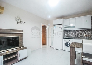 Меблированная квартира 1+1 в центре района Махмутлар