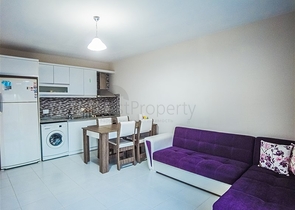 Меблированная квартира 1+1 в центре района Махмутлар